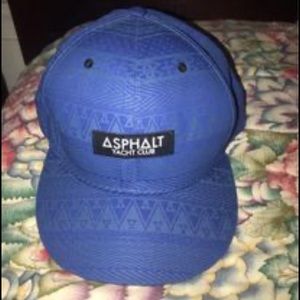 Asphalt hat